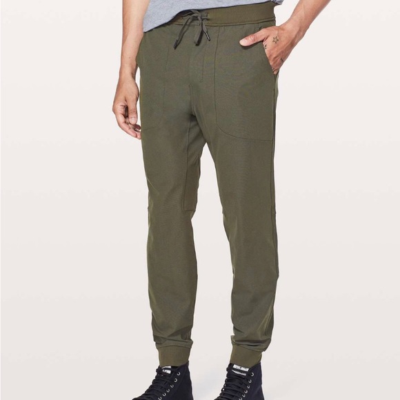 Lululemon dark olive green ABC Jogger *Shorter 28" size XL - Picture 6 of 12